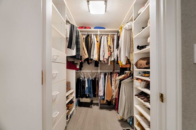 103 Bellevue St 4, Newton, MA 02458