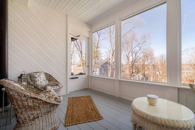 103 Bellevue St 4, Newton, MA 02458