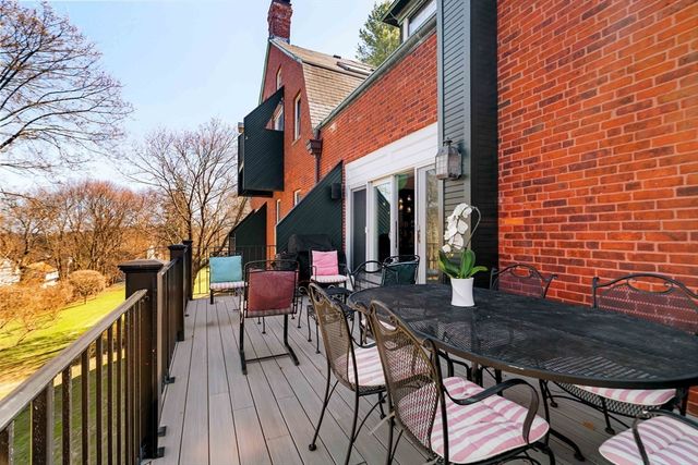 103 Bellevue St 4, Newton, MA 02458