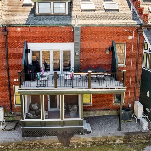 103 Bellevue St 4, Newton, MA 02458