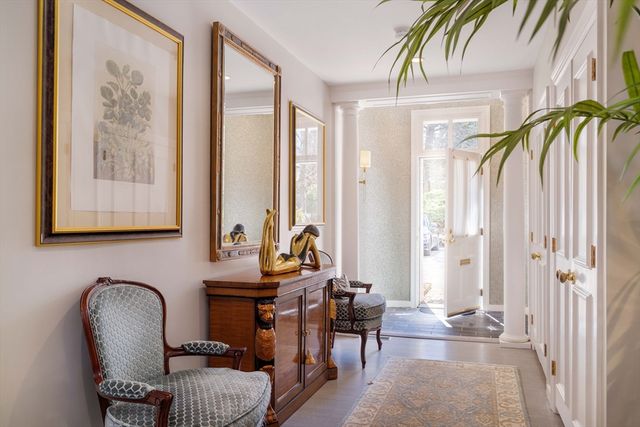 103 Bellevue St 4, Newton, MA 02458