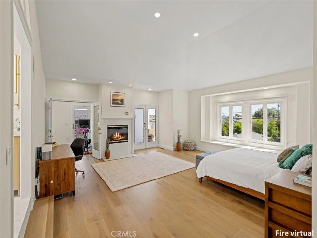 2300 John Street, Manhattan Beach, CA 90266