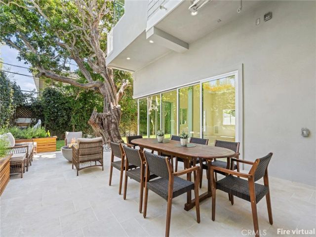2300 John Street, Manhattan Beach, CA 90266