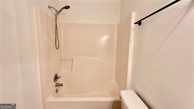 6243 Shoreview Circle, Flowery Branch, GA 30542