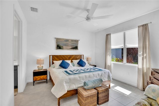 1377 Harper Way, Vero Beach, FL 32960