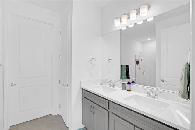 1377 Harper Way, Vero Beach, FL 32960