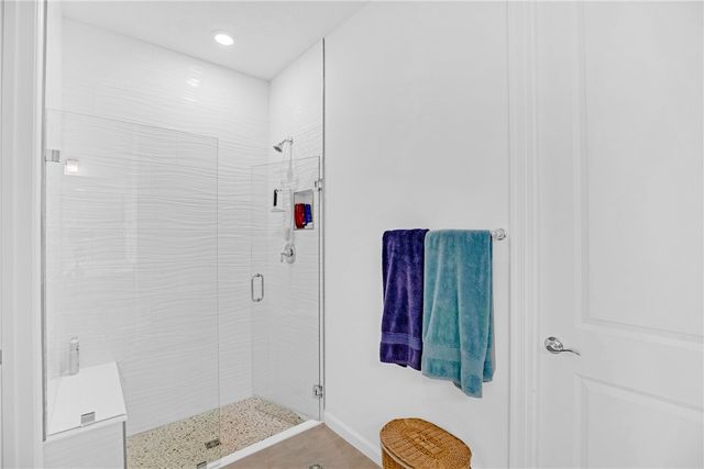 1377 Harper Way, Vero Beach, FL 32960