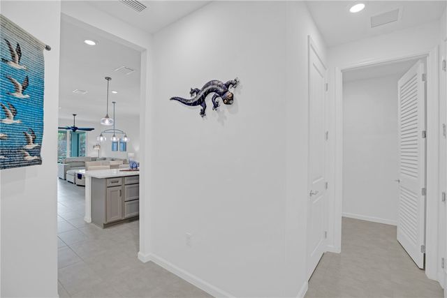 1377 Harper Way, Vero Beach, FL 32960