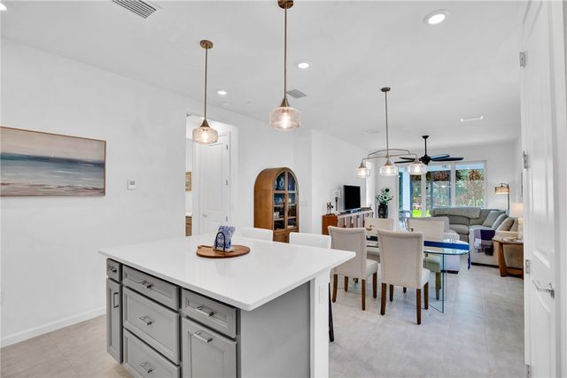 1377 Harper Way, Vero Beach, FL 32960