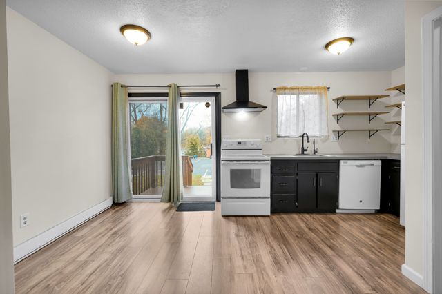 220 Blakeslee Street 220, Bristol, CT 06010