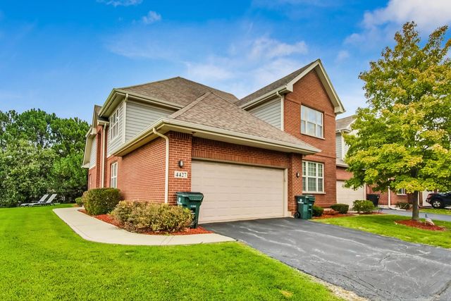 4427 Lainie Circle, Glenview, IL 60026