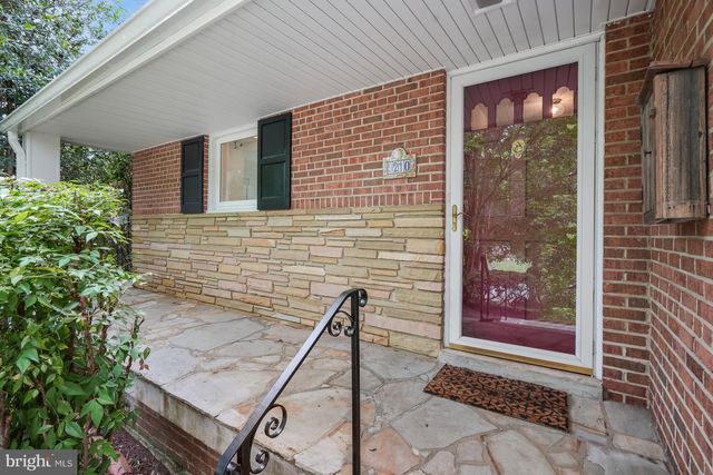 9210 BARDON RD, Bethesda, MD 20814