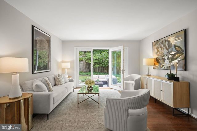 9210 BARDON RD, Bethesda, MD 20814