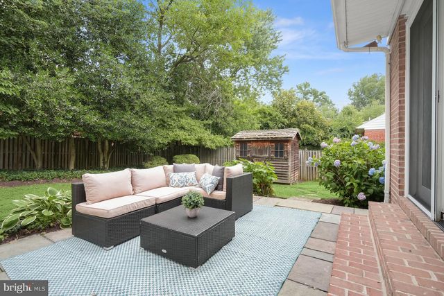 9210 BARDON RD, Bethesda, MD 20814