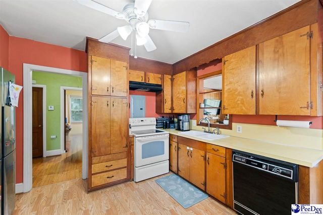 162 S Homestead, Florence, SC 29501