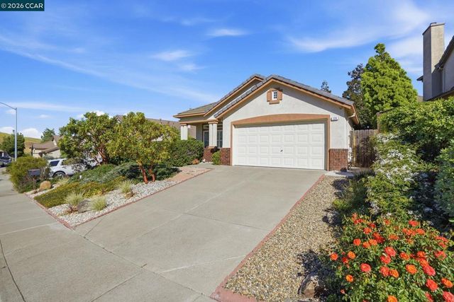 124 Greenmeadow Cir, Pittsburg, CA 94565