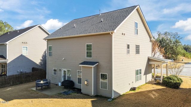 300 Sweet Violet Drive, Holly Springs, NC 27540