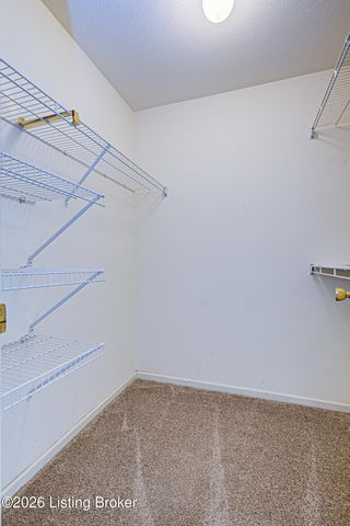 8410 Ambrosse Ln 103, Louisville, KY 40299