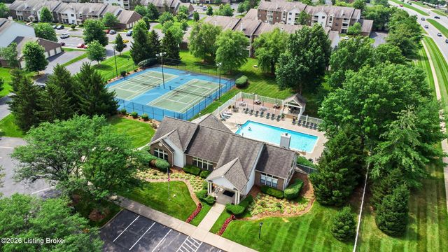 8410 Ambrosse Ln 103, Louisville, KY 40299