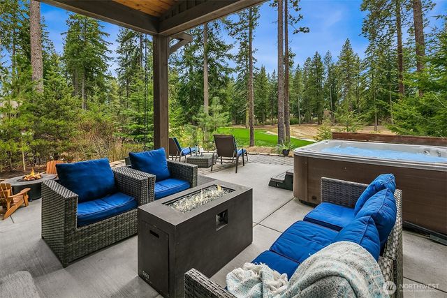 100 Black Nugget Lane, Cle Elum, WA 98922