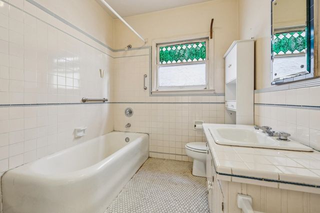 361 HANOVER AVENUE, Oakland, CA 94606