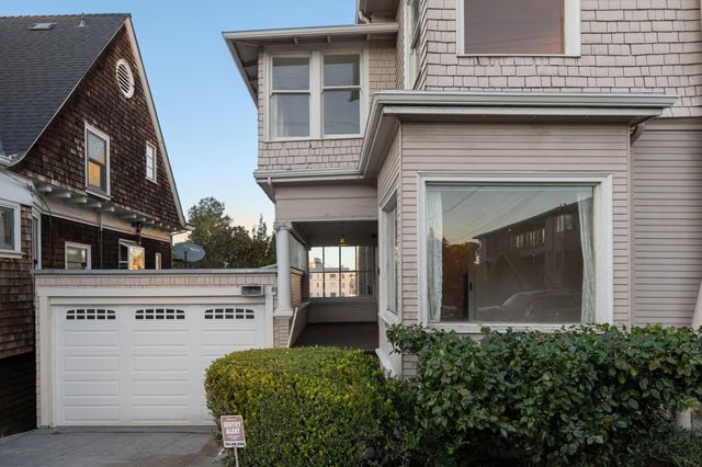 361 HANOVER AVENUE, Oakland, CA 94606