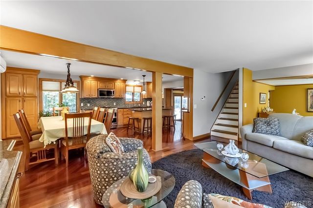 29 Brookview, Orchard Park, NY 14127