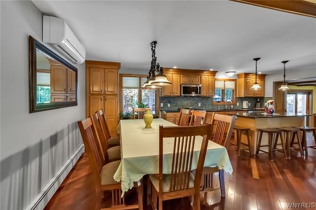 29 Brookview, Orchard Park, NY 14127