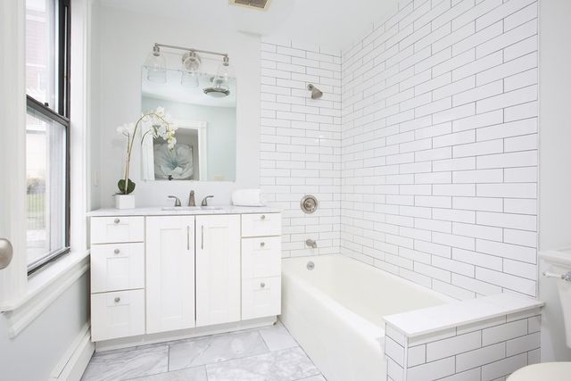 24 Albion Place 1, Boston, MA 02129