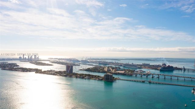 700 NE 24th St 1902, Miami, FL 33137