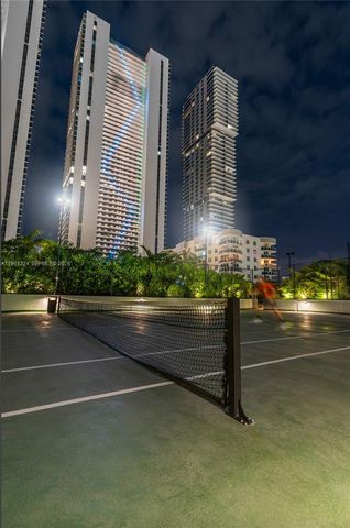 700 NE 24th St 1902, Miami, FL 33137