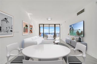 700 NE 24th St 1902, Miami, FL 33137