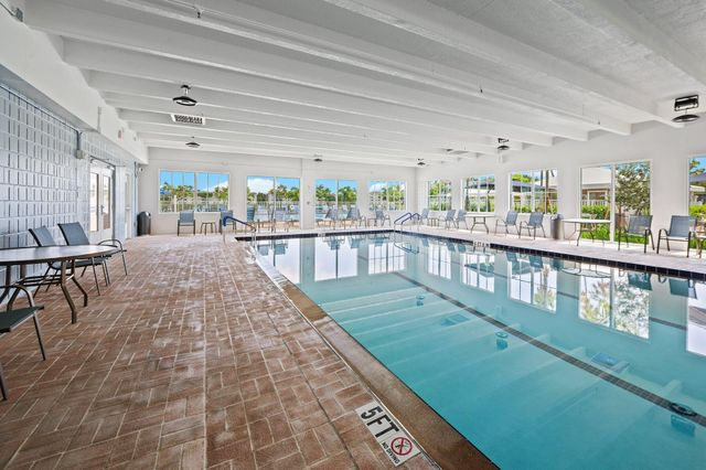6360 Kings Gate Circle, Delray Beach, FL 33484
