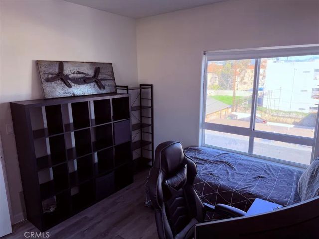 2311 W 10th St 404, Los Angeles, CA 90006