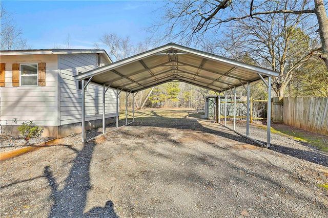 245 Oneal Drive, Luthersville, GA 30251