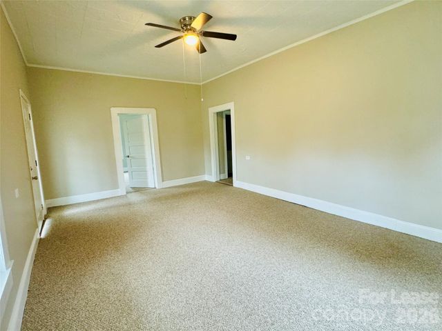 508 Elm Avenue, Mount Holly, NC 28021