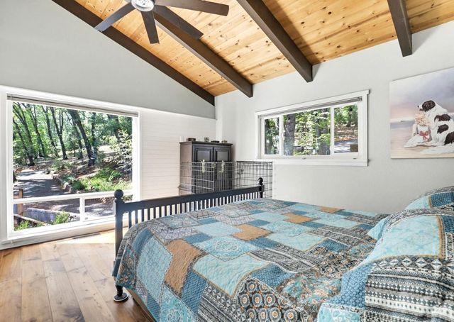 14400 Cherokee Ln, Grass Valley, CA 95945