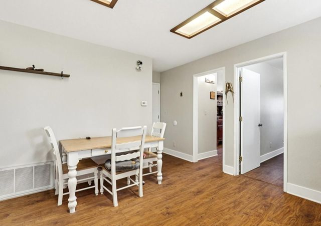 14400 Cherokee Ln, Grass Valley, CA 95945