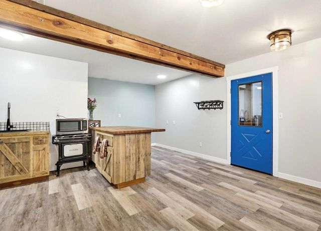 14400 Cherokee Ln, Grass Valley, CA 95945
