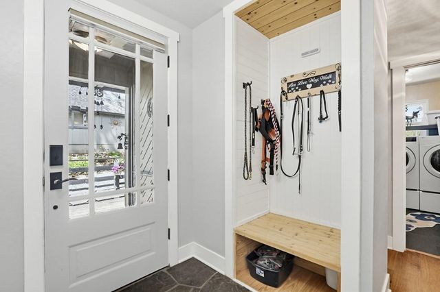 14400 Cherokee Ln, Grass Valley, CA 95945