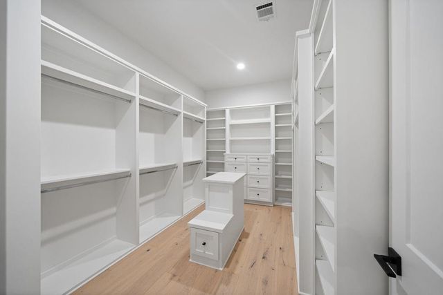 2046 Macarthur Street, Houston, TX 77030