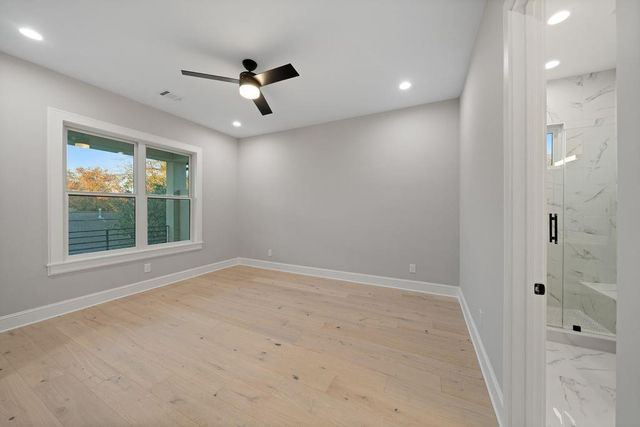 2046 Macarthur Street, Houston, TX 77030