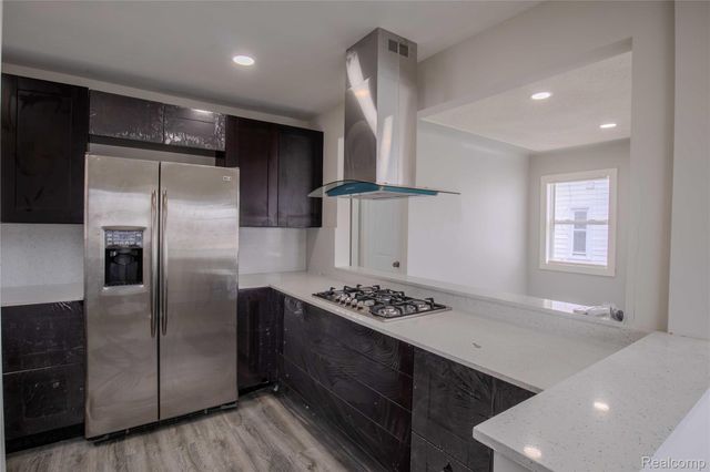 91 Martin Luther King Jr Boulevard N, Pontiac, MI 48342