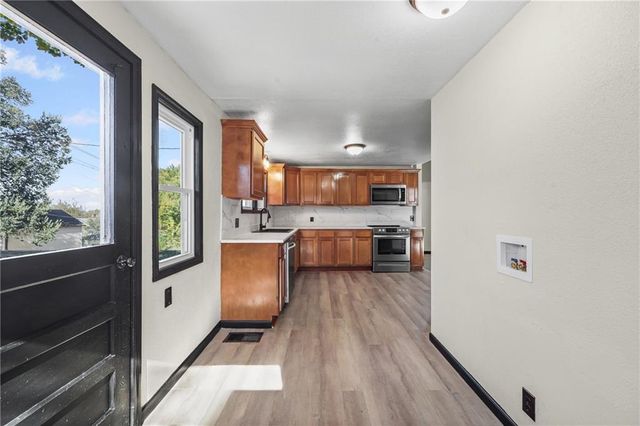 2314 S 19th Street, St Joseph, MO 64503