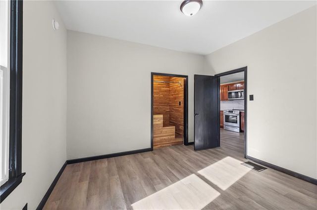 2314 S 19th Street, St Joseph, MO 64503