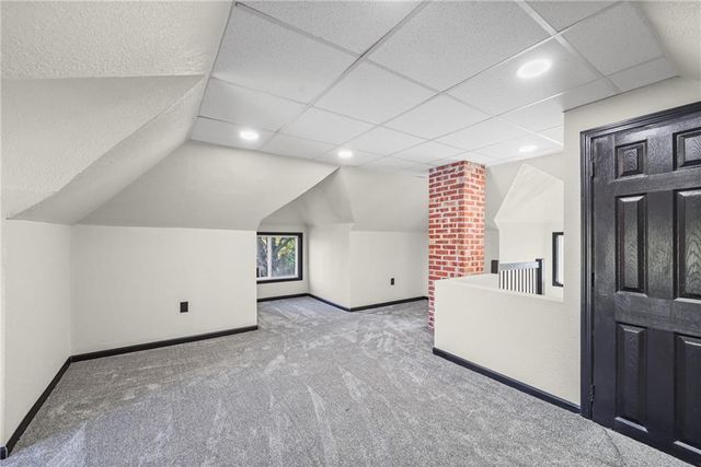 2314 S 19th Street, St Joseph, MO 64503