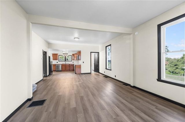 2314 S 19th Street, St Joseph, MO 64503