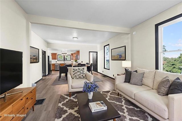 2314 S 19th Street, St Joseph, MO 64503