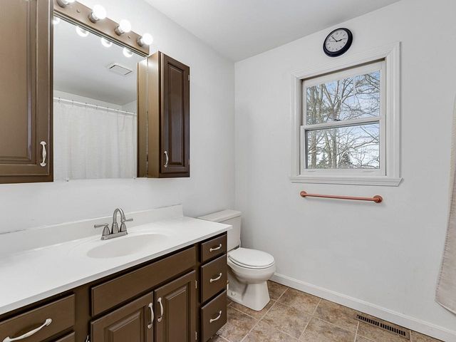 79 Beech Street, Essex Junction, VT 05452