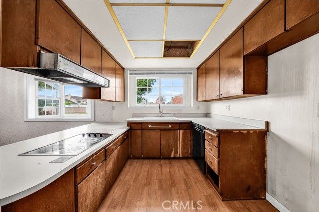 16672 Lovell, Huntington Beach, CA 92647